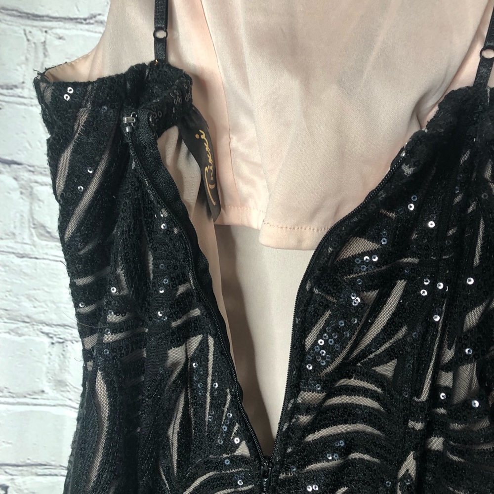 Trixxi black & nude sequin striped long dress sz 7 - Picture 11 of 13